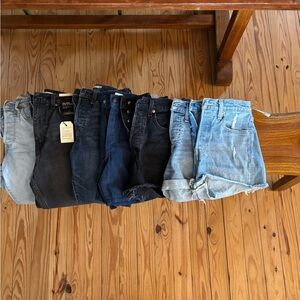 Levi's Women's Denim Shorts and Jeans LOT - Blue and Black